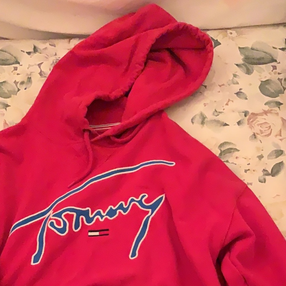 Tommy pink hoodie